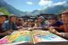 山村趣味颜东阅读答案，山村趣闻颜东