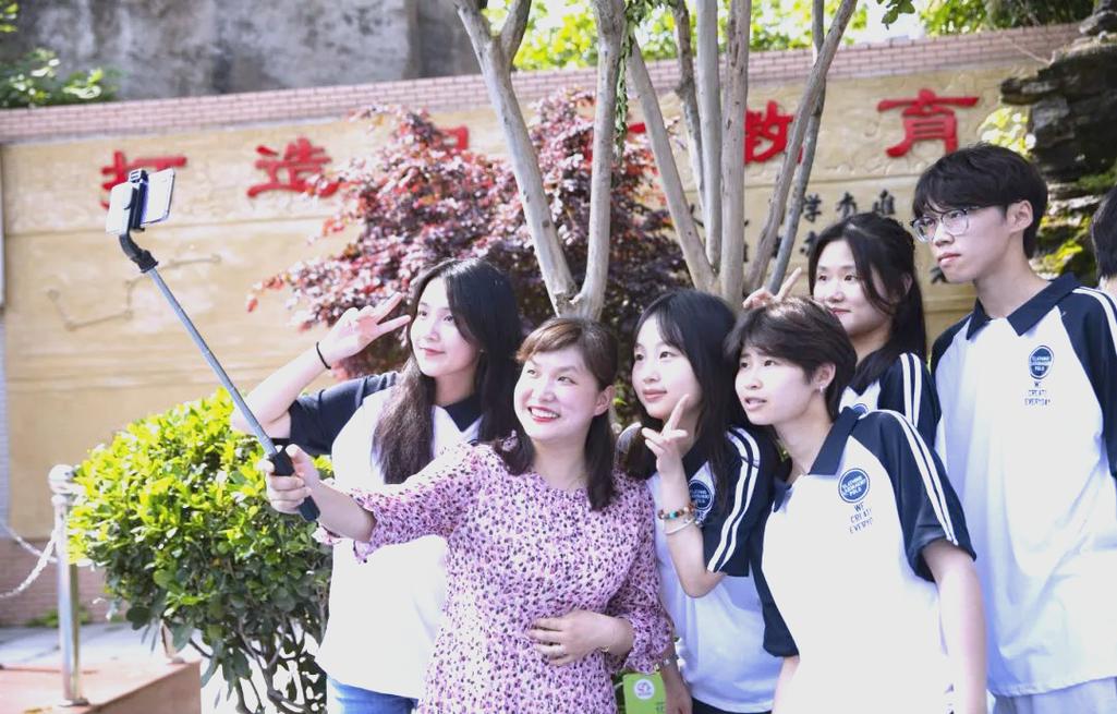 弘桥中学录取分数线是多少？-图1