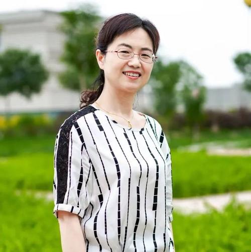 张燕萍是哪个大学教师-图3