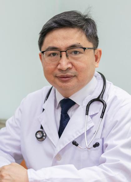 余更生和易岂建，谁更优？-图1