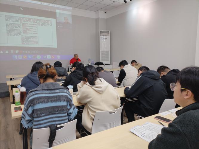 考研哪个面授培训班好-图2