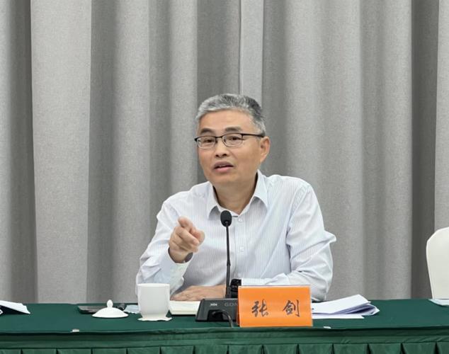 张剑在哪家考研机构任职?-图1 张剑在哪家考研机构任职?-图1