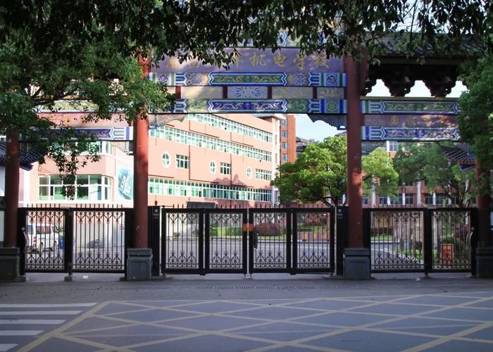 南昌新思维学校官网有何特色？-图3