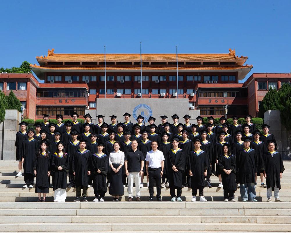 罗胜联毕业于哪所学校？-图1